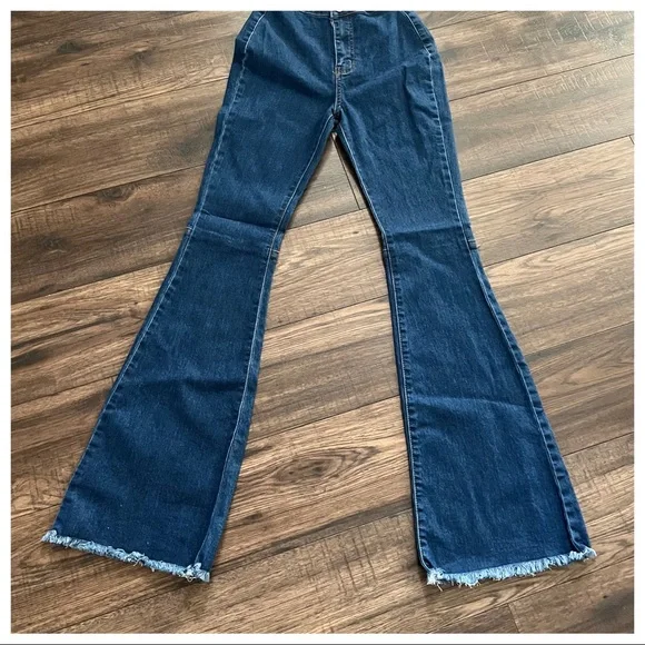 22 Vintage Bell boho Raw hem Flared Jeans - Picture 2 of 8